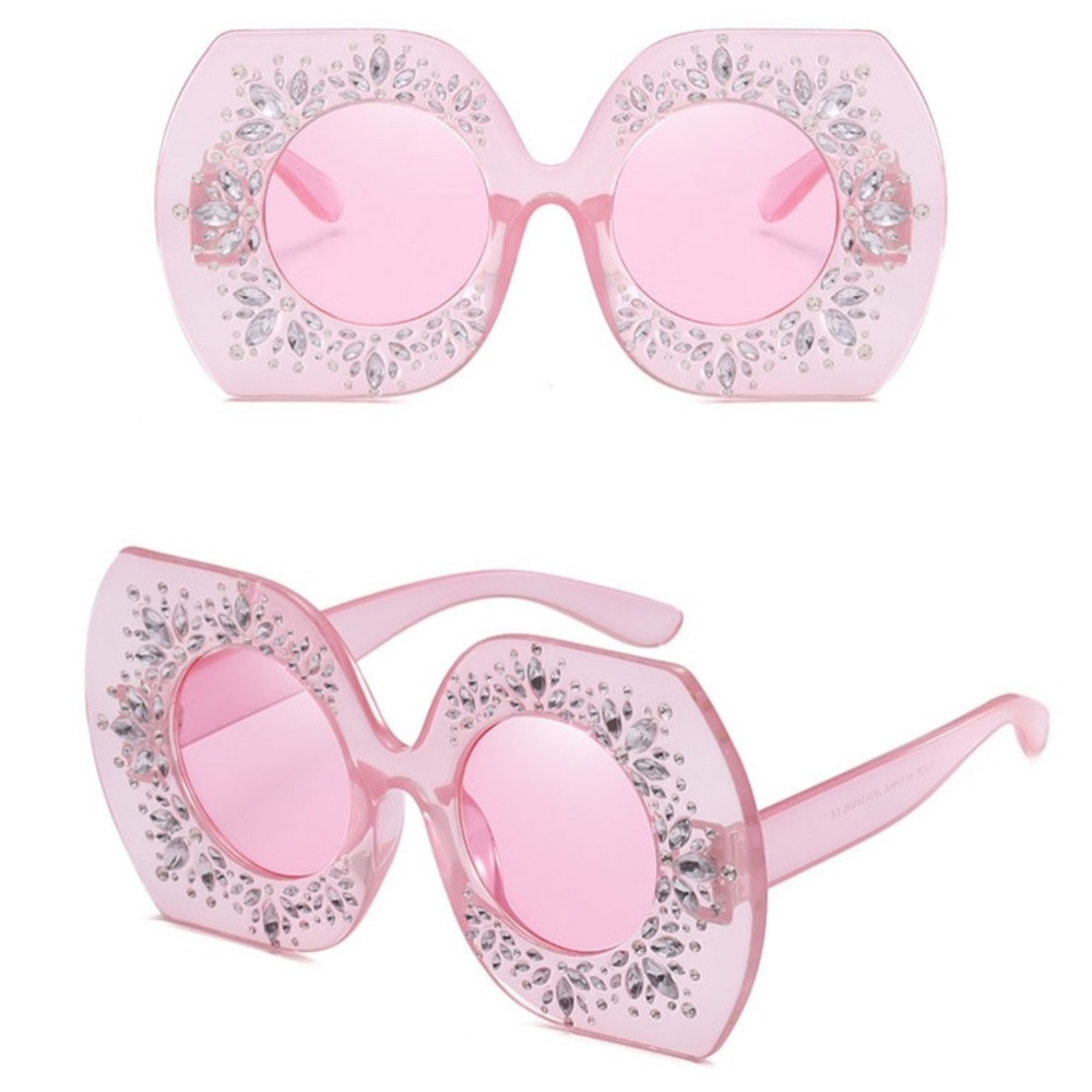 Giant Glam Girl baby pink oversized  Rhinestone Sunglasses total glam - Picture 4 of 4